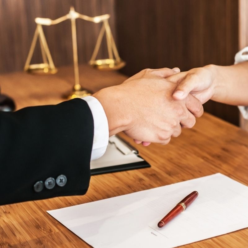 truck accident lawyers price